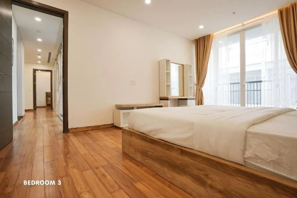 Modern & Charming Penthouse 5Brs In Da Nang Center Apartment