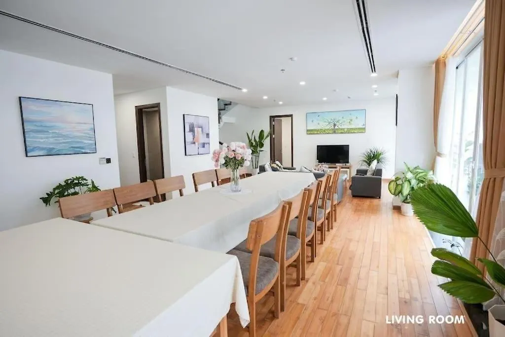 Modern & Charming Penthouse 5Brs In Da Nang Center Apartment 0*,