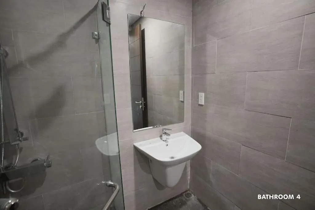 Modern & Charming Penthouse 5Brs In Da Nang Center Apartment 0*,  Vietnam